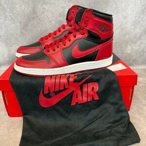 Air Jordan 1 Hi ’85 – Varsity Red / Black (Men’s Size 9)